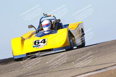 media/Oct-26-2025-CalClub SCCA (Sun) [[8ce1e69566]]/Group 6/Grapevine/